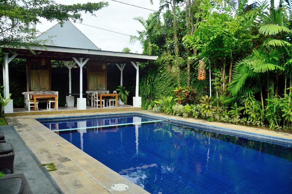 Desa Nyima Hotel Seminyak Exterior foto