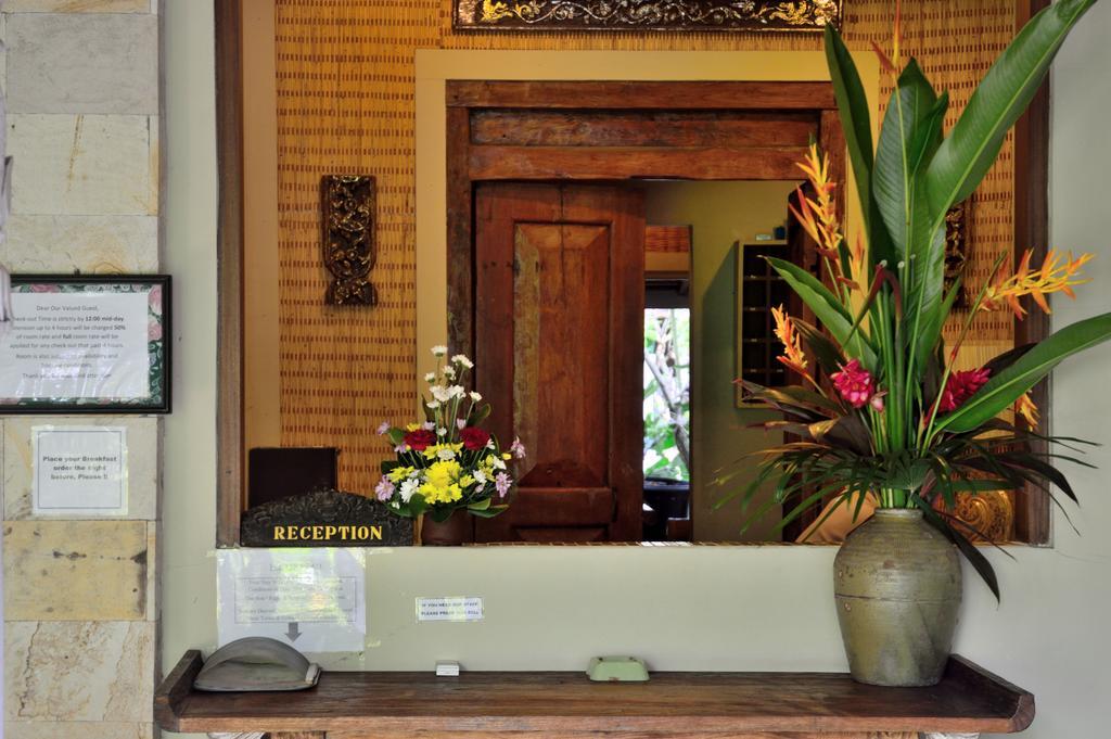 Desa Nyima Hotel Seminyak Exterior foto